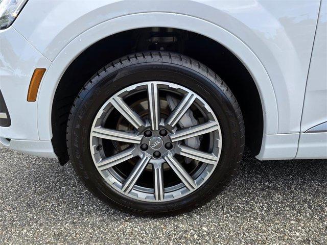 used 2019 Audi Q7 car, priced at $21,697