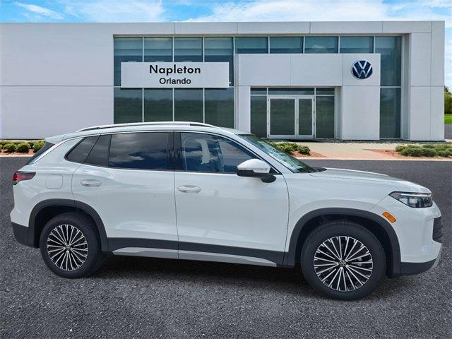 new 2025 Volkswagen Tiguan car, priced at $29,698