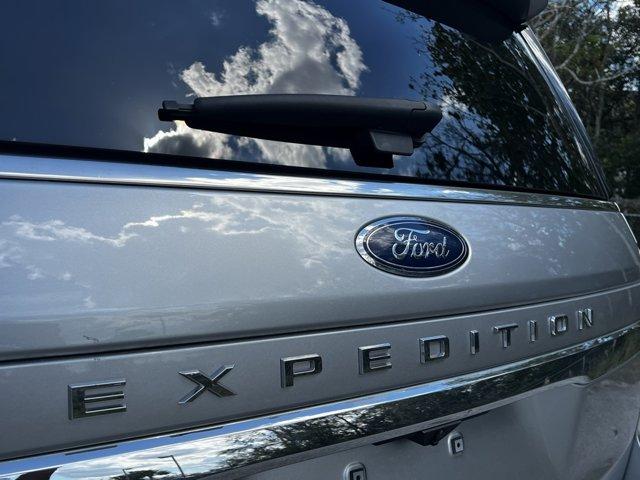 used 2022 Ford Expedition car, priced at $36,262