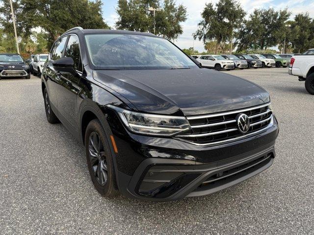 used 2023 Volkswagen Tiguan car