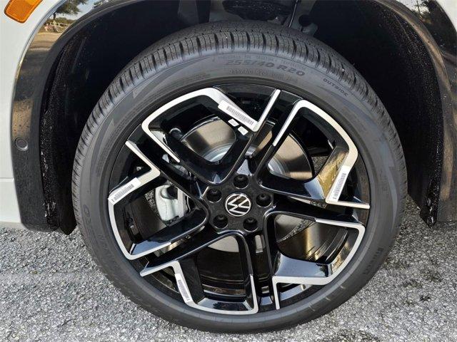 new 2026 Volkswagen Tiguan car, priced at $43,767