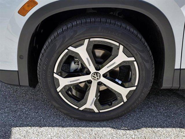 new 2025 Volkswagen Tiguan car, priced at $32,607