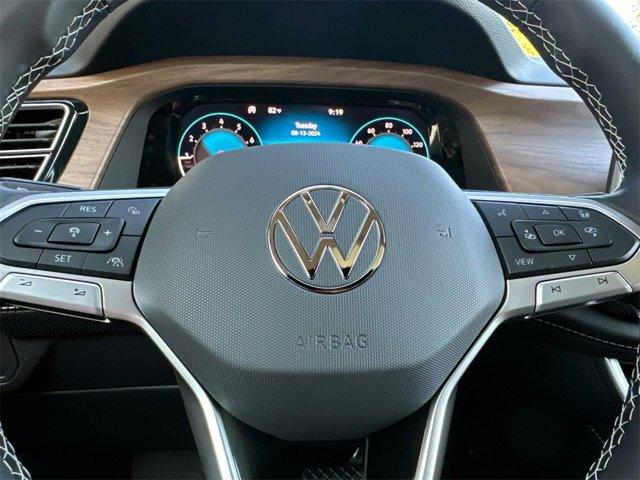 new 2024 Volkswagen Atlas car, priced at $41,021