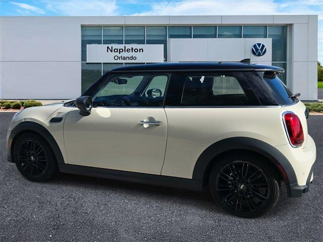 used 2023 MINI Hardtop car, priced at $19,900