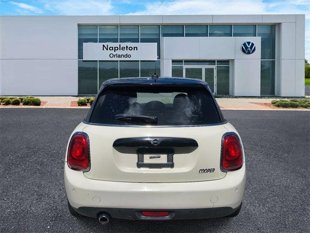used 2020 MINI Hardtop car, priced at $13,500