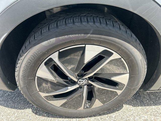 used 2022 Volkswagen ID.4 car, priced at $21,713
