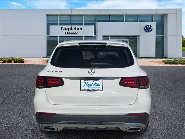 used 2020 Mercedes-Benz GLC 300 car, priced at $21,329