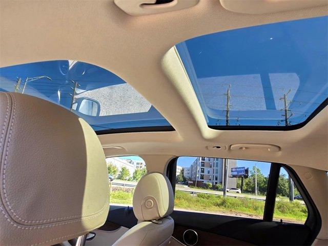 used 2020 Mercedes-Benz GLC 300 car, priced at $21,329