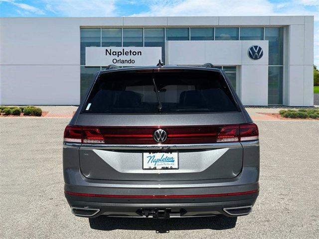 new 2024 Volkswagen Atlas car, priced at $40,861