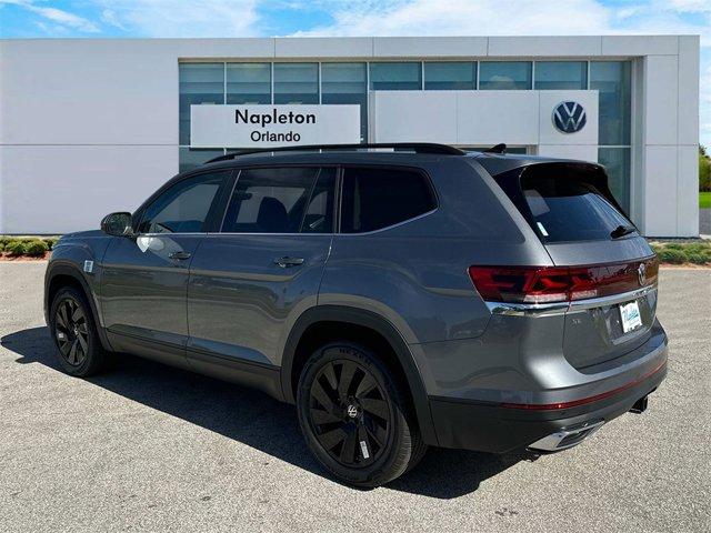 new 2024 Volkswagen Atlas car, priced at $40,861