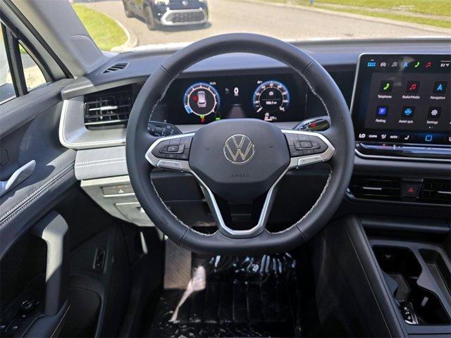 new 2025 Volkswagen Tiguan car, priced at $31,857