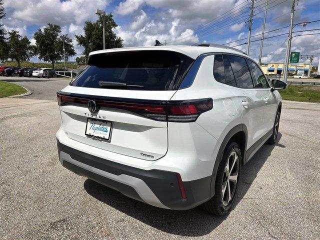 new 2025 Volkswagen Tiguan car, priced at $33,698
