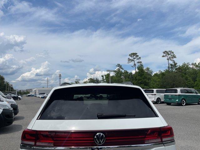 used 2024 Volkswagen Atlas car, priced at $30,975
