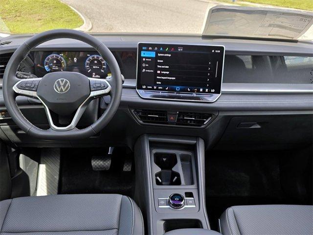 new 2025 Volkswagen Tiguan car, priced at $32,603