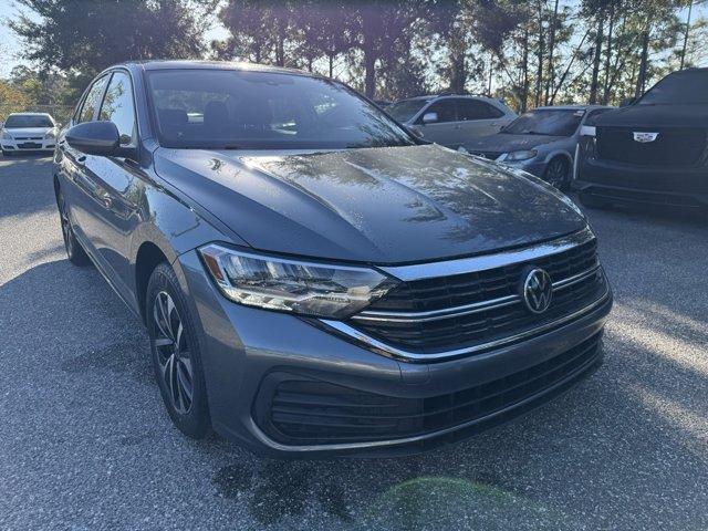 used 2023 Volkswagen Jetta car, priced at $15,600