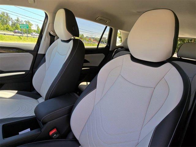 new 2025 Volkswagen Tiguan car, priced at $33,353