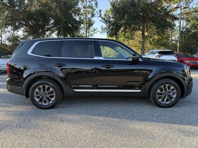 used 2023 Kia Telluride car, priced at $27,361