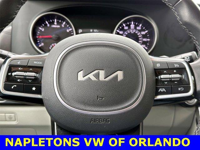 used 2023 Kia Carnival car, priced at $25,784