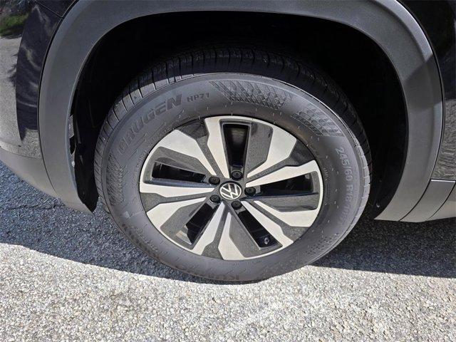 new 2025 Volkswagen Atlas car
