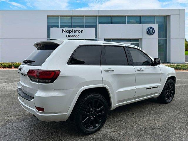 used 2017 Jeep Grand Cherokee car, priced at $15,600