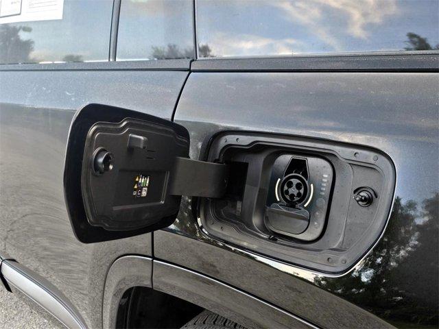 used 2025 Jeep Wagoneer S car, priced at $43,022