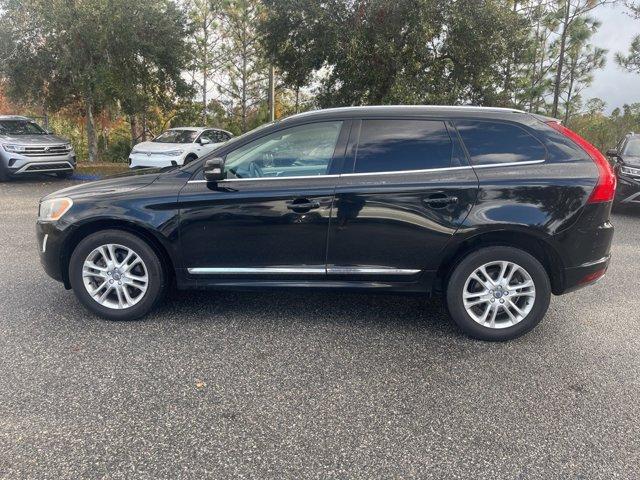 used 2016 Volvo XC60 car, priced at $12,100