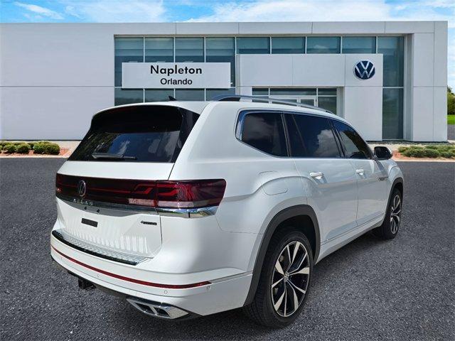 new 2025 Volkswagen Atlas car, priced at $51,408