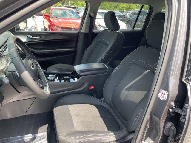 used 2023 Jeep Grand Cherokee L car, priced at $28,000