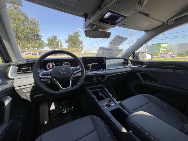 new 2025 Volkswagen Tiguan car, priced at $33,353