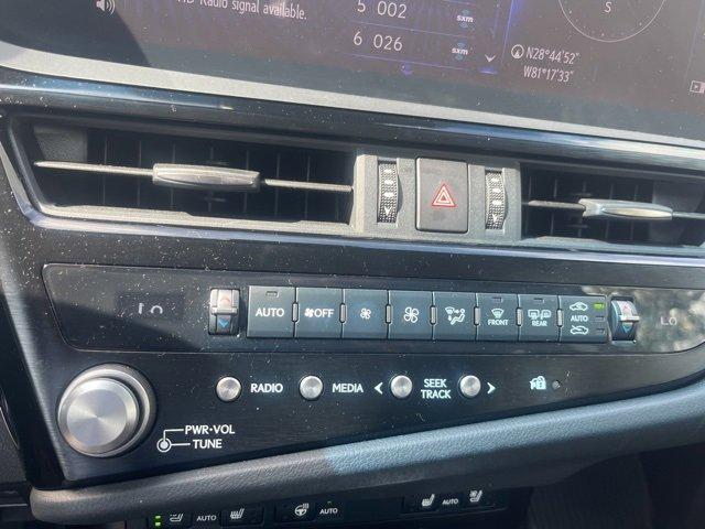 used 2022 Lexus ES 300h car, priced at $34,632