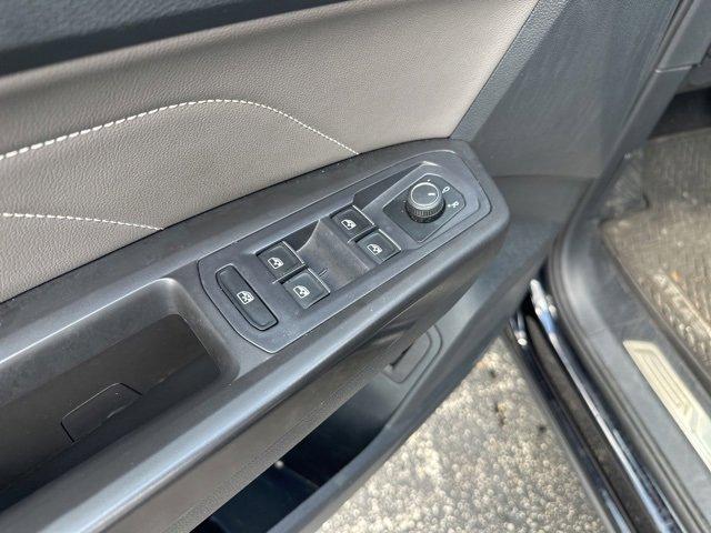 used 2022 Volkswagen Atlas Cross Sport car, priced at $26,717