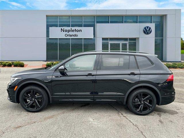 new 2024 Volkswagen Tiguan car, priced at $33,342