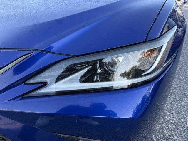 used 2020 Lexus ES 350 car, priced at $30,392