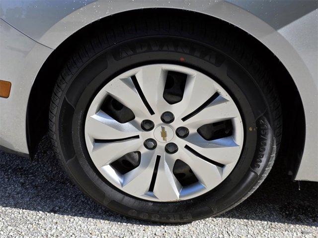 used 2015 Chevrolet Cruze car, priced at $6,998