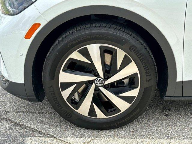 new 2024 Volkswagen ID.4 car, priced at $35,133