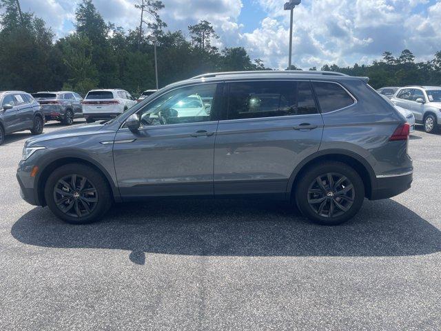 new 2024 Volkswagen Tiguan car, priced at $31,005