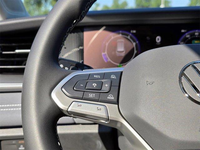 new 2025 Volkswagen Tiguan car, priced at $32,603