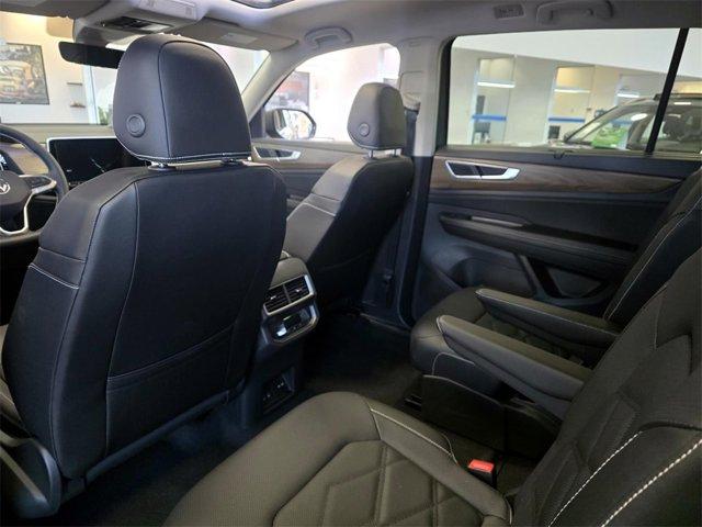 new 2026 Volkswagen Atlas car, priced at $41,912