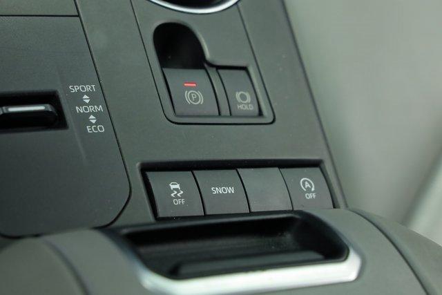 used 2022 Toyota Highlander car, priced at $30,250