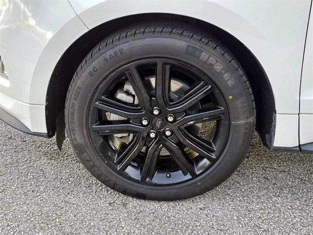 used 2021 Ford Edge car, priced at $16,800
