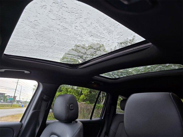 used 2023 Mercedes-Benz GLB 250 car, priced at $30,200