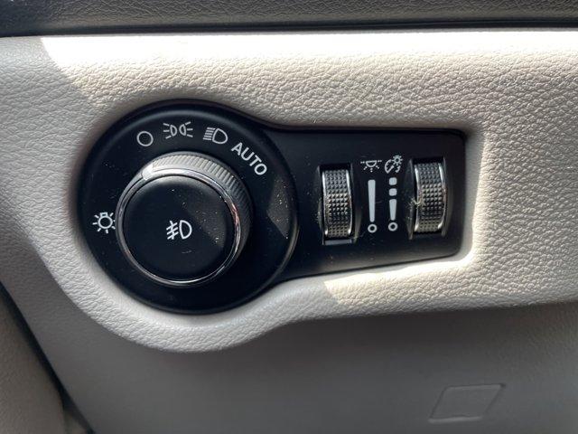 used 2020 Chrysler Pacifica car, priced at $11,900