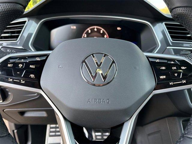 new 2024 Volkswagen Tiguan car, priced at $33,658