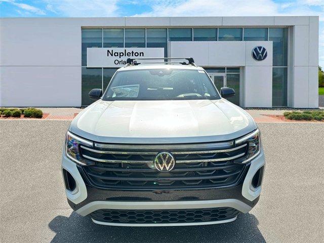 new 2024 Volkswagen Atlas car, priced at $50,354