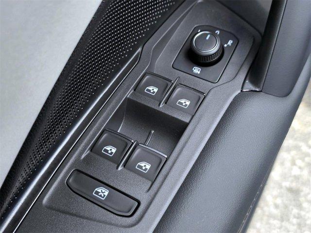 new 2025 Volkswagen Tiguan car, priced at $33,169