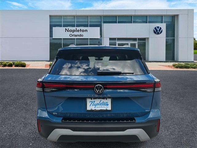 new 2025 Volkswagen Tiguan car, priced at $33,169