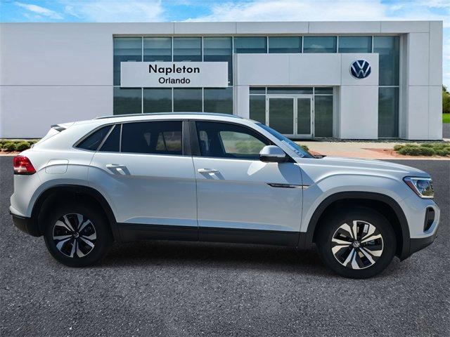 new 2026 Volkswagen Atlas Cross Sport car