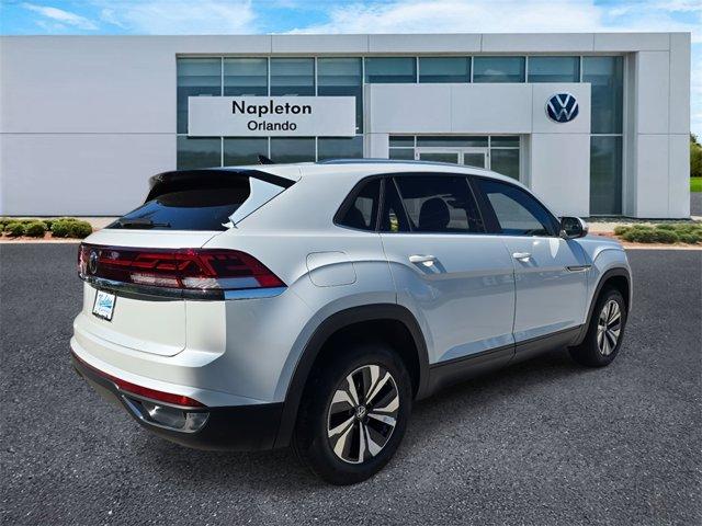 new 2026 Volkswagen Atlas Cross Sport car