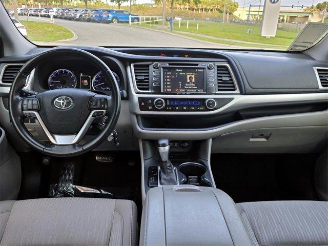 used 2019 Toyota Highlander car, priced at $25,500