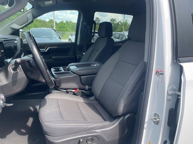used 2024 Chevrolet Silverado 1500 car, priced at $33,900